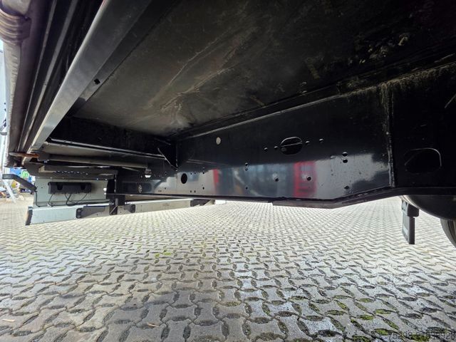 Open semitrailer with tarp KRONE SZ