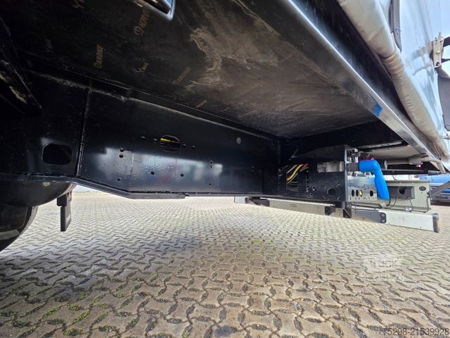 Open semitrailer with tarp KRONE SZ