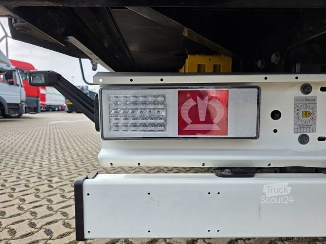 Open semitrailer with tarp KRONE SZ