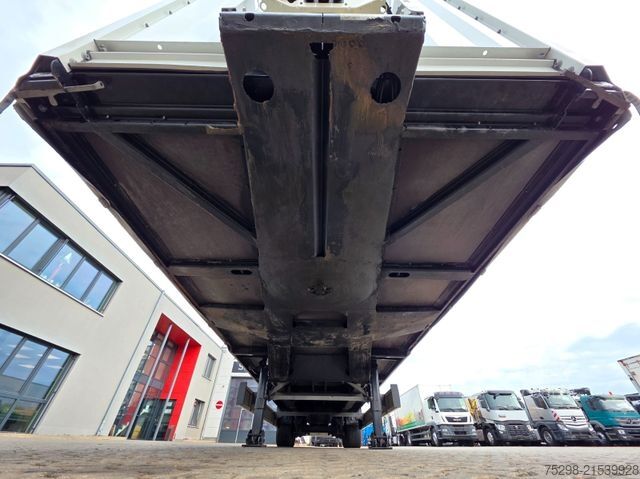 Open semitrailer with tarp KRONE SZ