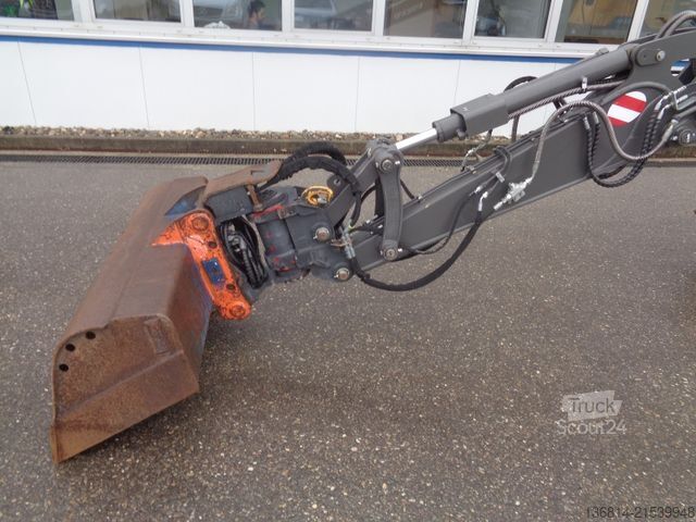 Koparka kołowa VOLVO EW60E Powertilt + Löffelpaket