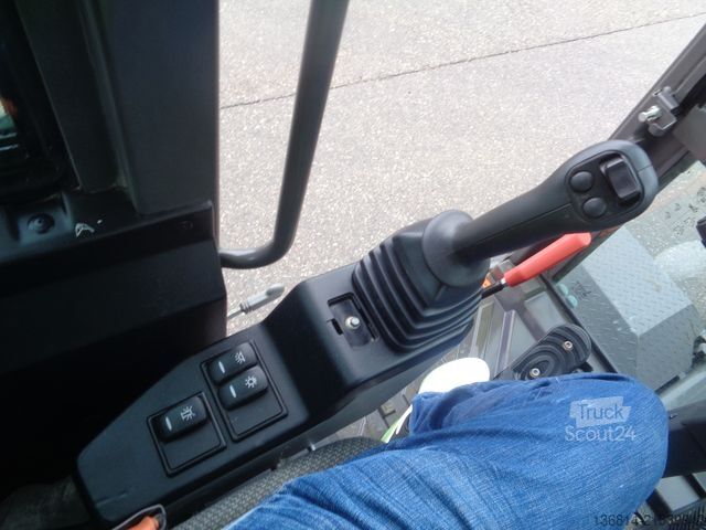 Koparka kołowa VOLVO EW60E Powertilt + Löffelpaket