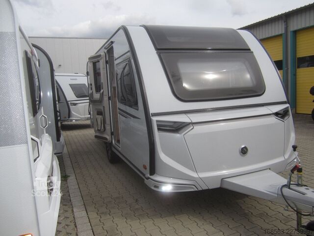 Caravana KNAUS SÜDWIND 540 UE Black Select MJ2027 LP 44.440 ¤