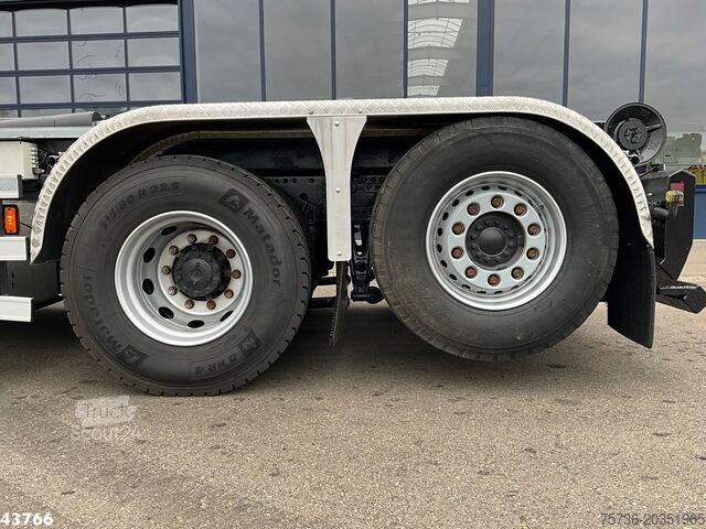Vrachtwagen met kraan Man TGS 35.480 8x4H Euro 6 HMF 40 Tonmeter laadkraa...