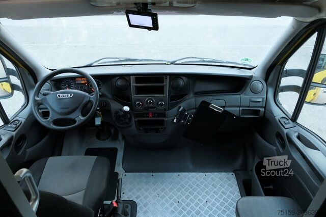 Κλειστό βαν iveco Daily 35 S11 C30C AUTOMATIK KAMERA Regale LUFT DURCHGANG EURO-5 CoC